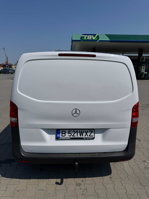 Mercedes Vitto 116D,