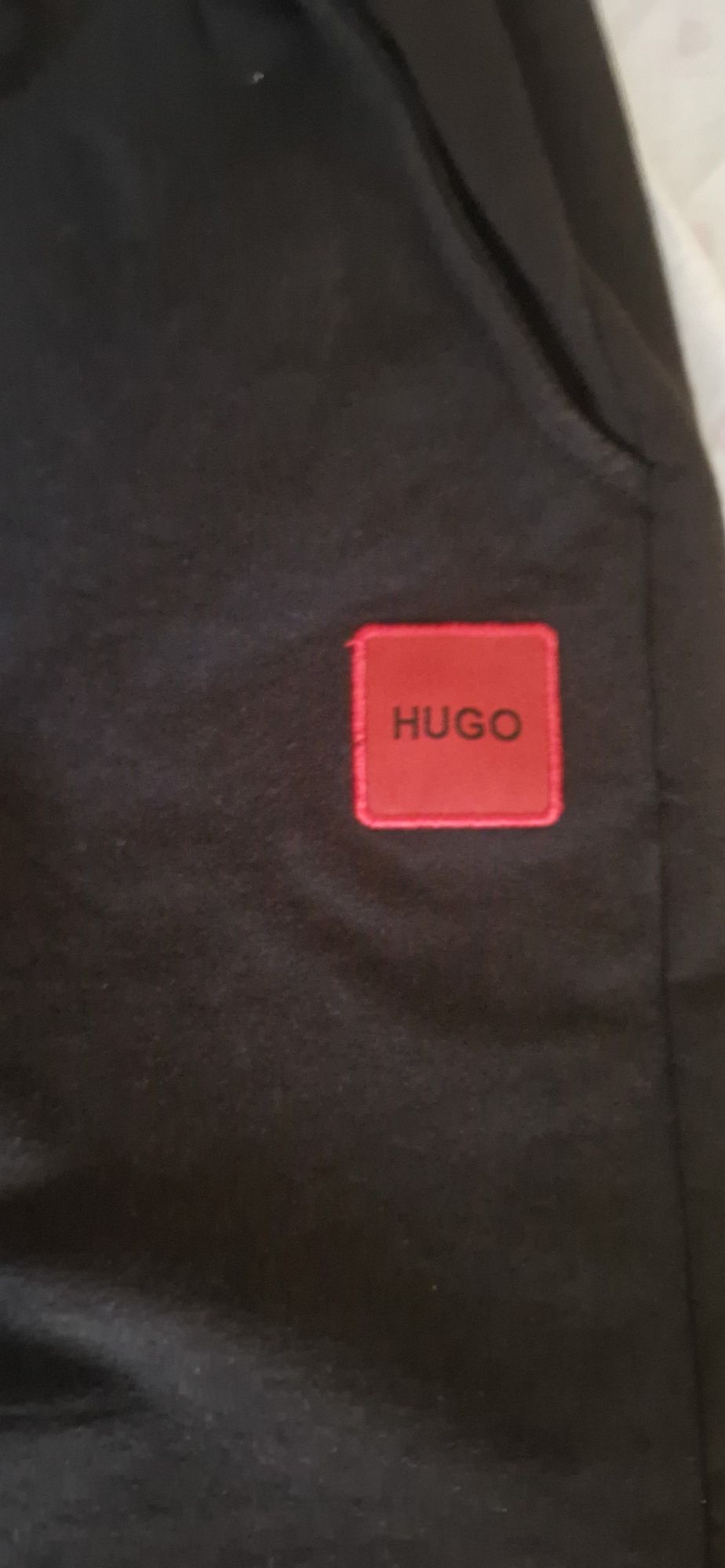 Pantaloni Hugo boss reps purtați 1 singura data