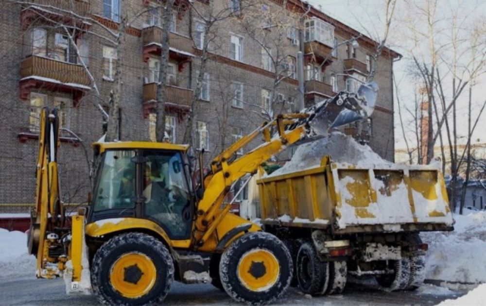 Услуги погрузчика. Чистка снега