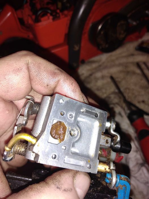 Reparații drujbe, motocoase, scule electrice