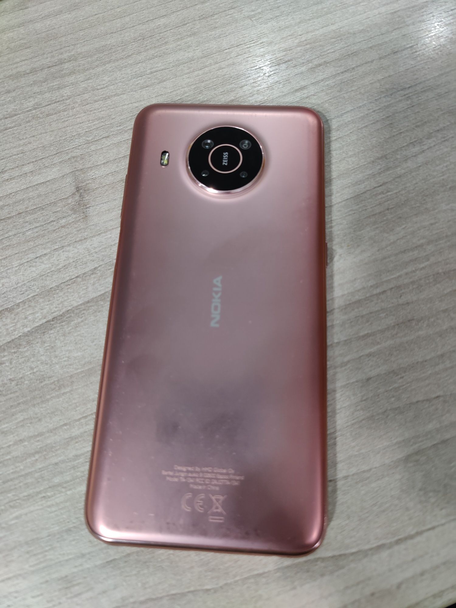 Телефон Nokia X20