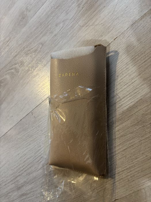 Чантичка Zarena за телефон