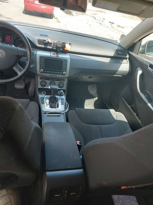 Продава се запазен VW Passat