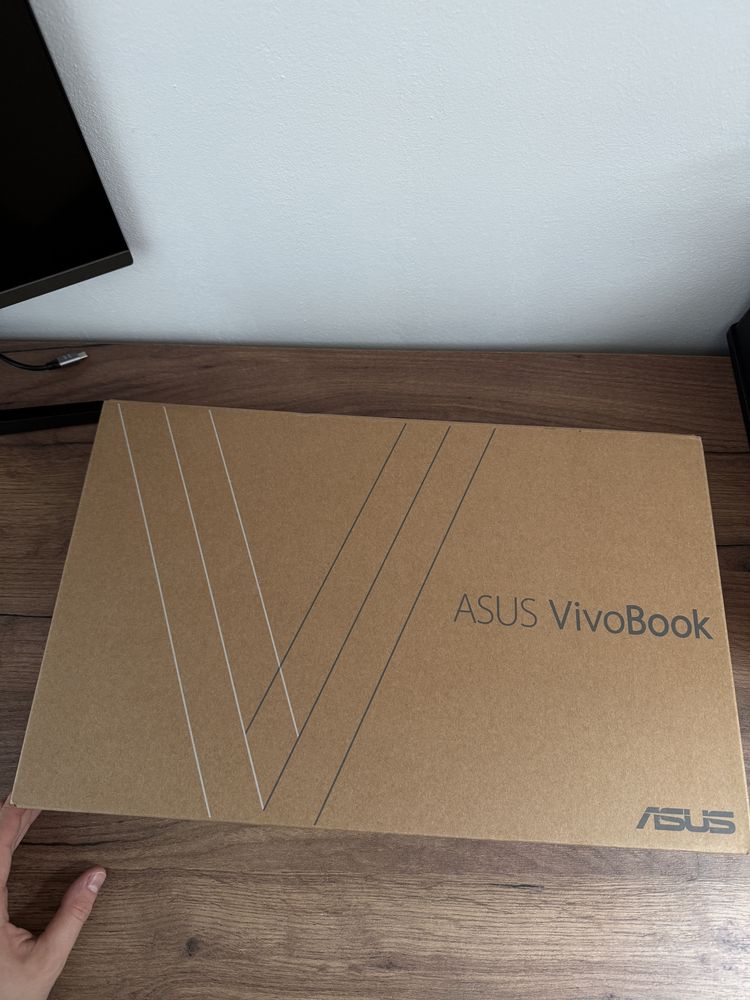 Asus VivoBook S15 i5-Gen8 8Gb Ram ssd 512Gb