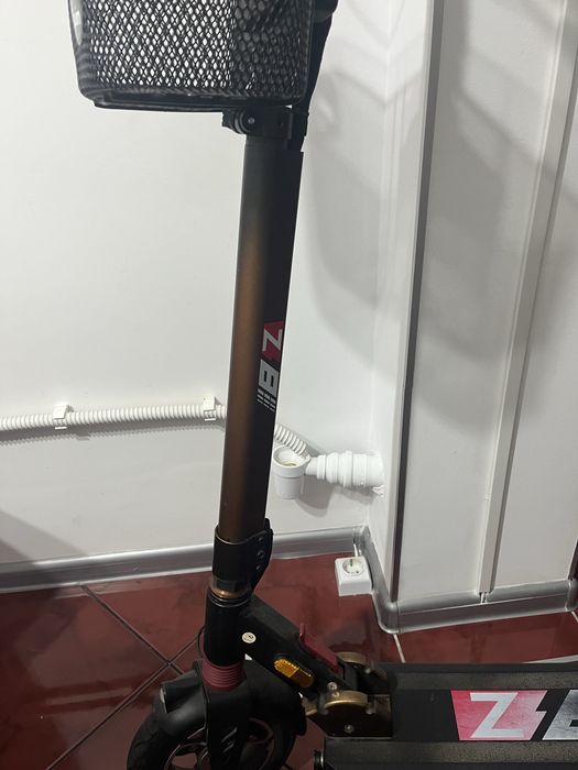 Trotineta electrica Z8 plus