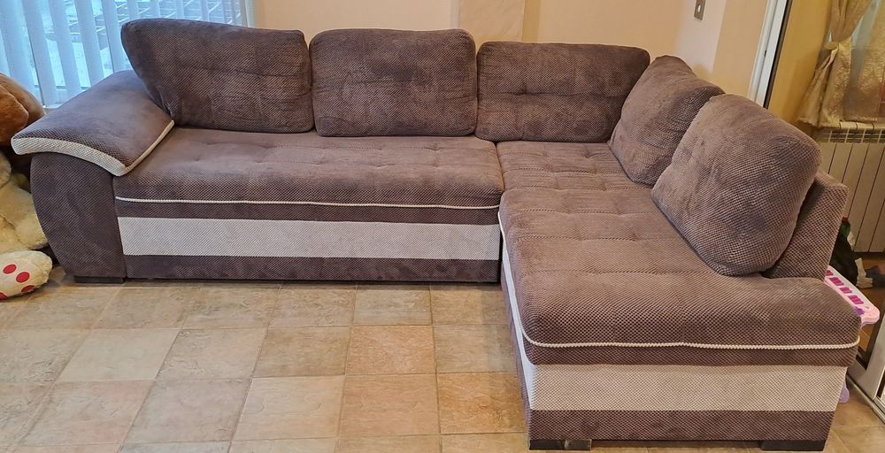 Ъглов диван с ракла и функция сън