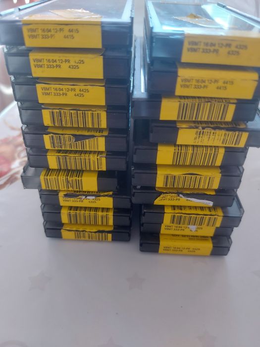 Plăcute uzate și freze si burghie rupte