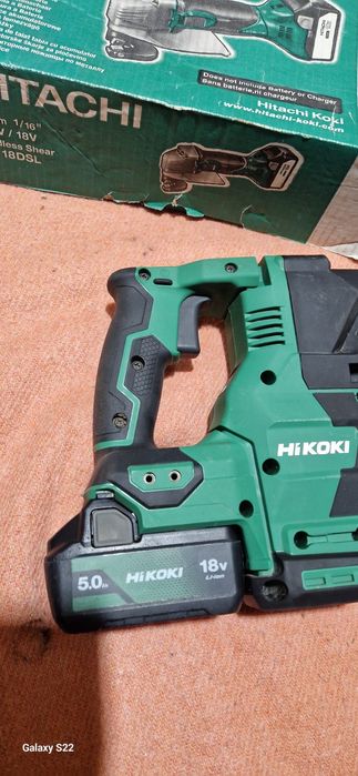 Hikoki rotopercutor.foarfeca tabla