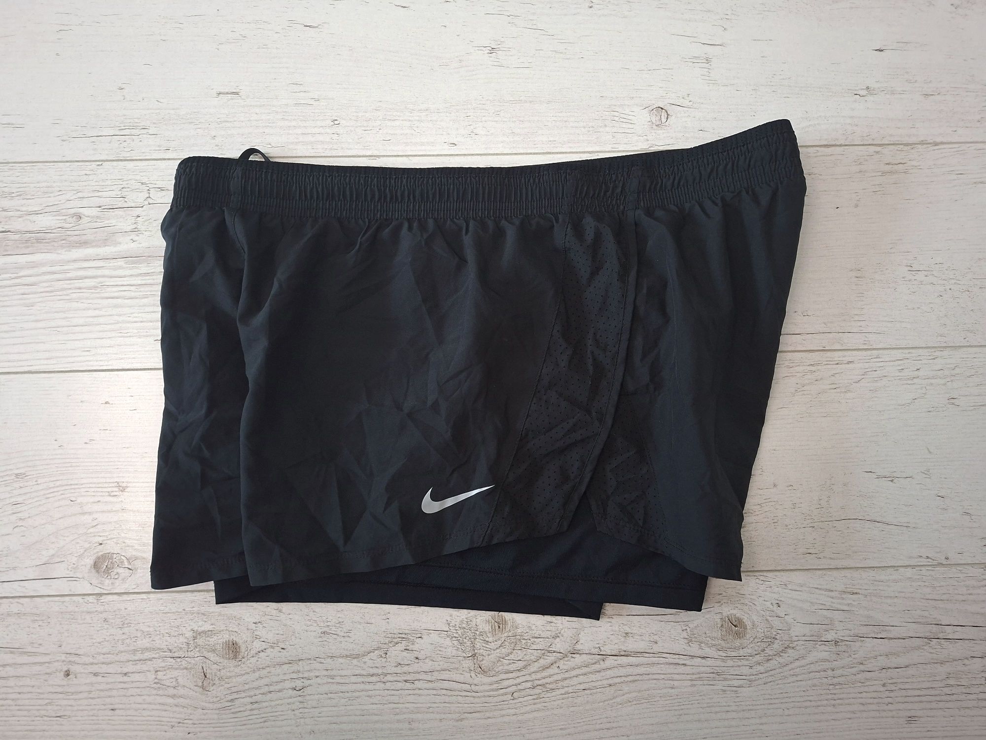 Nike Dry Fit-Ориг. Дамски шорти и клин 2в1
