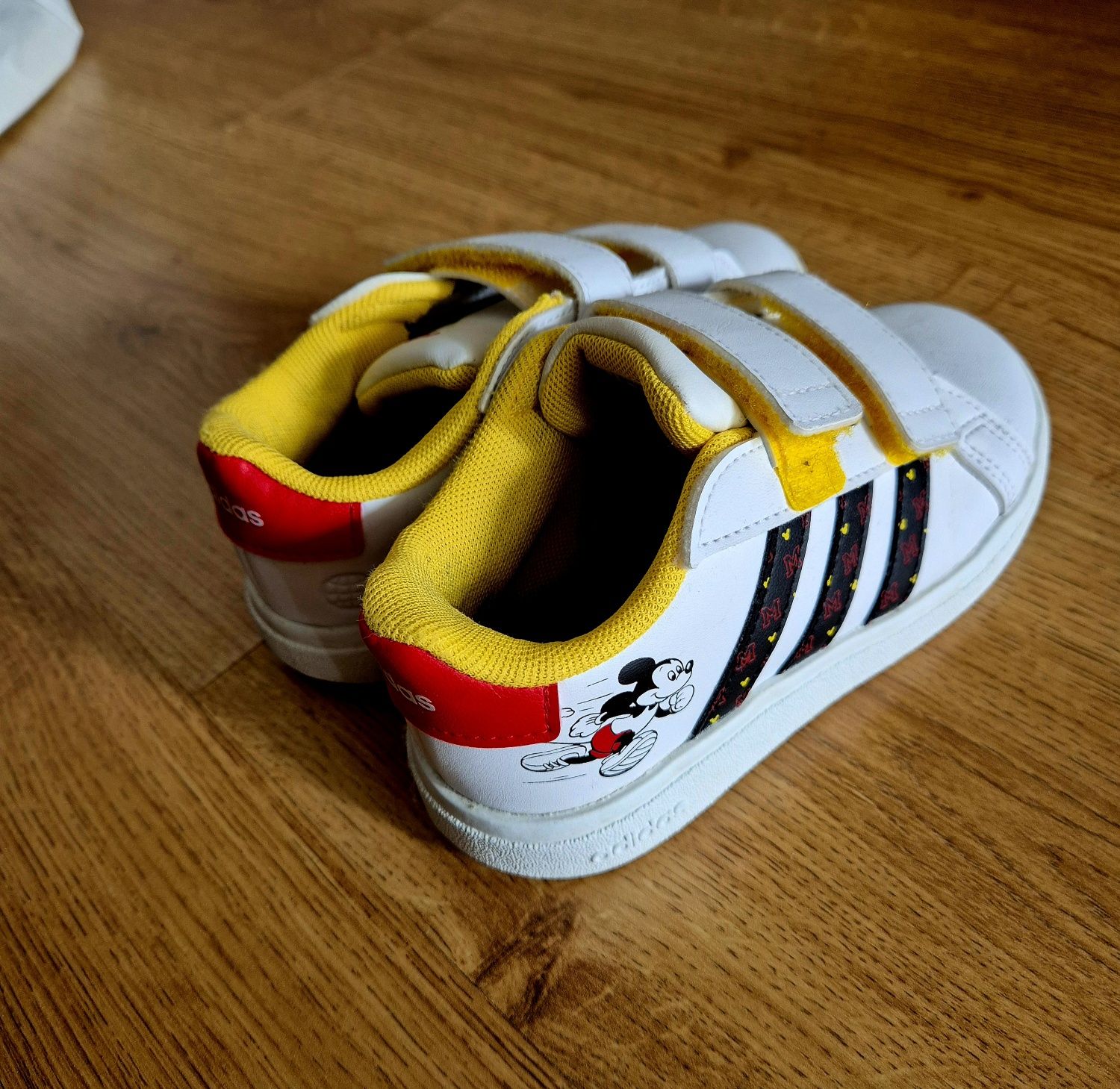 Adidas детски маратонки