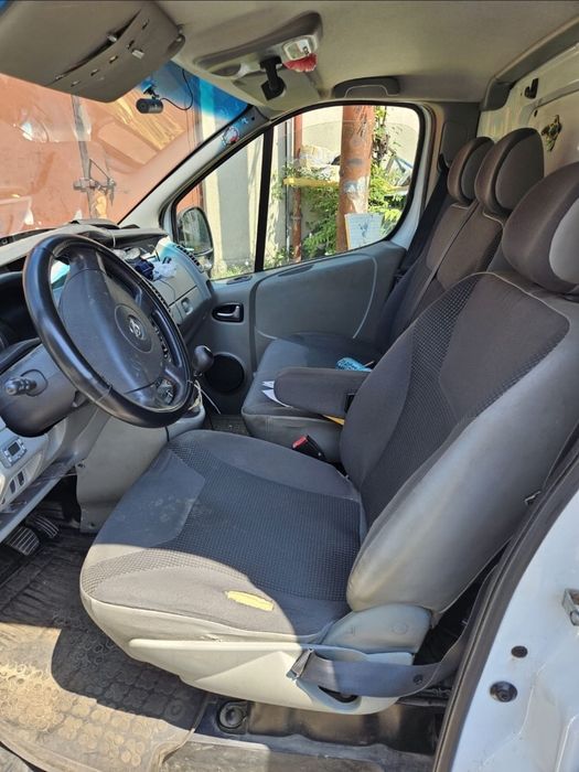 Vand opel vivaro 2012, 2.0,model lung