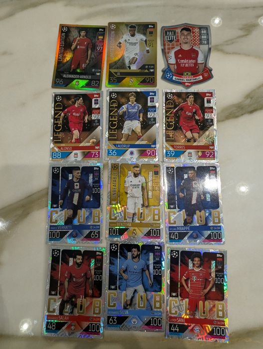 Футболни карти match attax