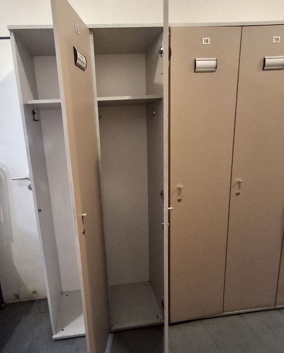 Гардеробчета за офис