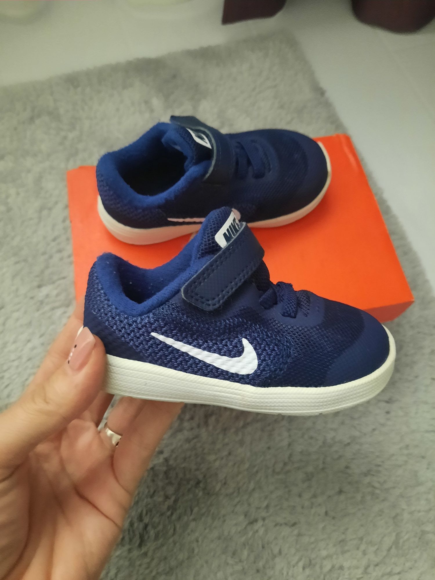 Ghete Nike marime 21(11cm)