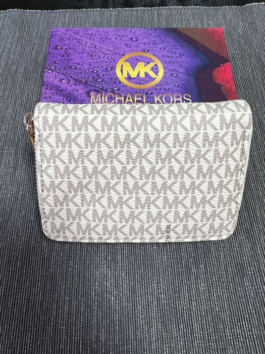 Portofel damă Michael Kors original, elegant, cu fermoar