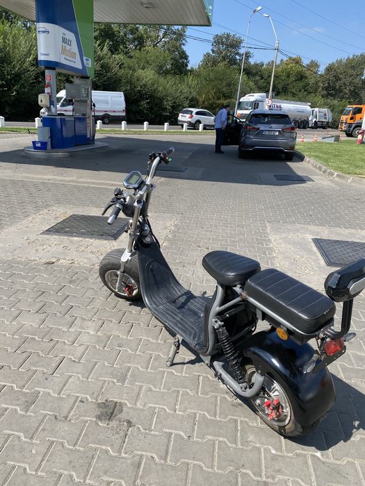 Vand scuter electric