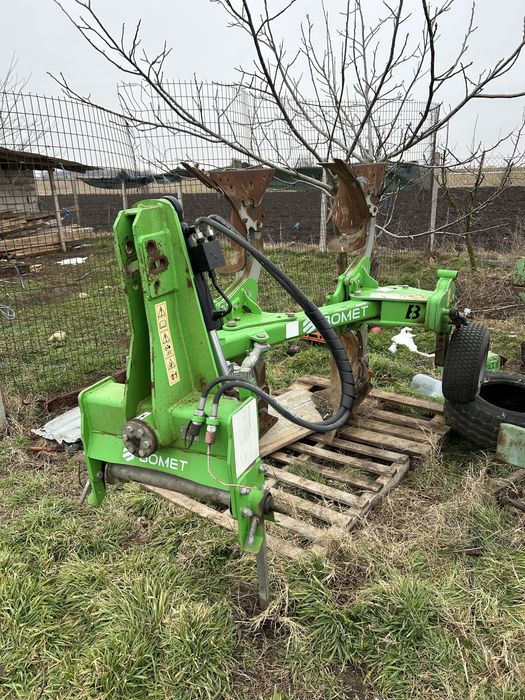 Plug reversibil Bomet