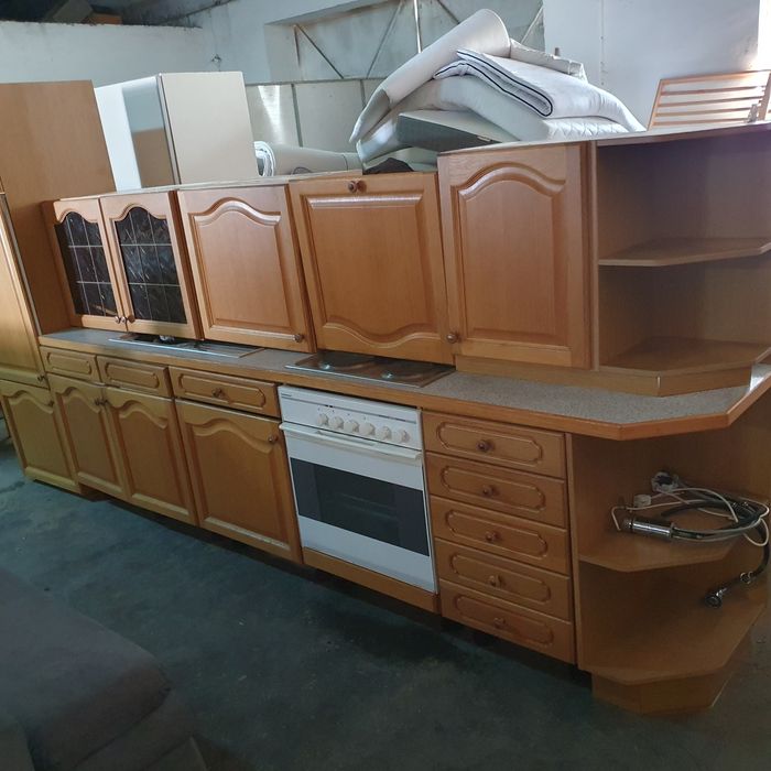 Mobilă pentru bucătărie 3,60 M utilată