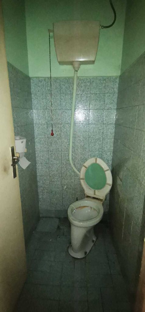 Продава се Четиристаен апартамент в Габрово, Младост - 86 кв.м за 742 €/кв.м - Снимка #15