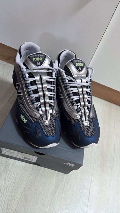 New Balance 1000