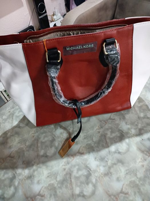 Дамска нова чанта