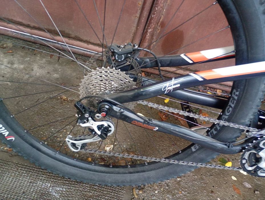 Bicicleta Full Suspensie Trek