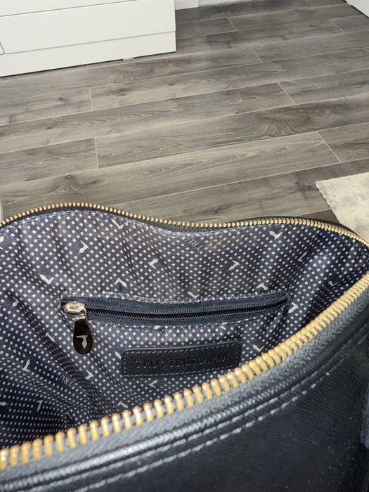 Geanta Truttrussardi purtata, dar in stare buna