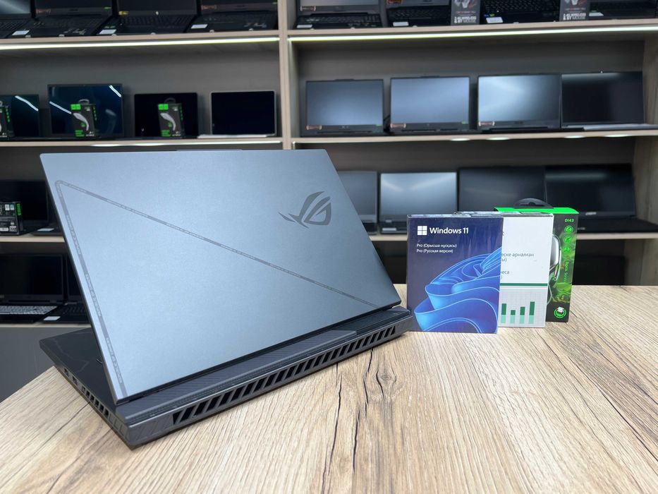 Игровой ноутбук ASUS ROG STRIX G16 /Core i5-13450HX/16GB/512GB/RTX4050