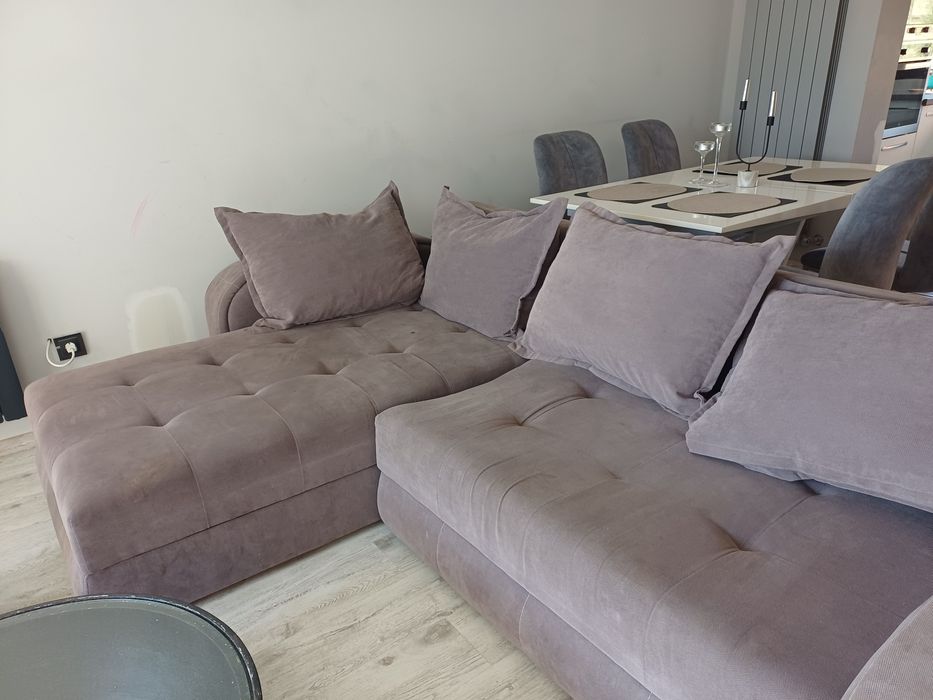 Диван,холна маса и рафт- кутии