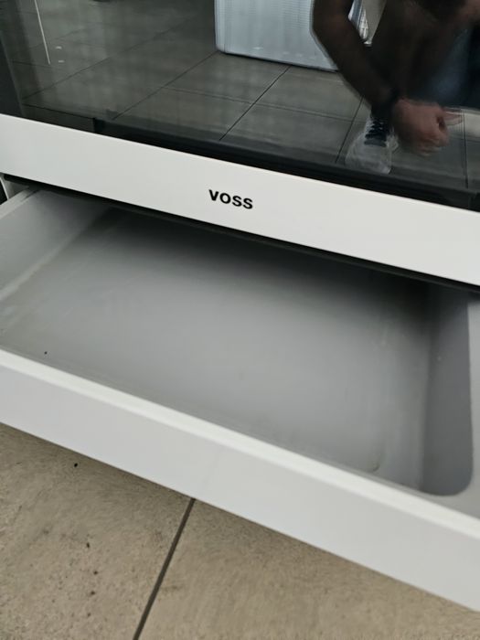 Печка с индукционни котлони и пара Electrolux ELI14340HV 2г.гаранция