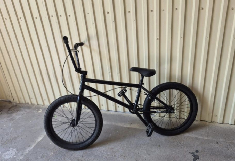 Продам велосипед (BMX)