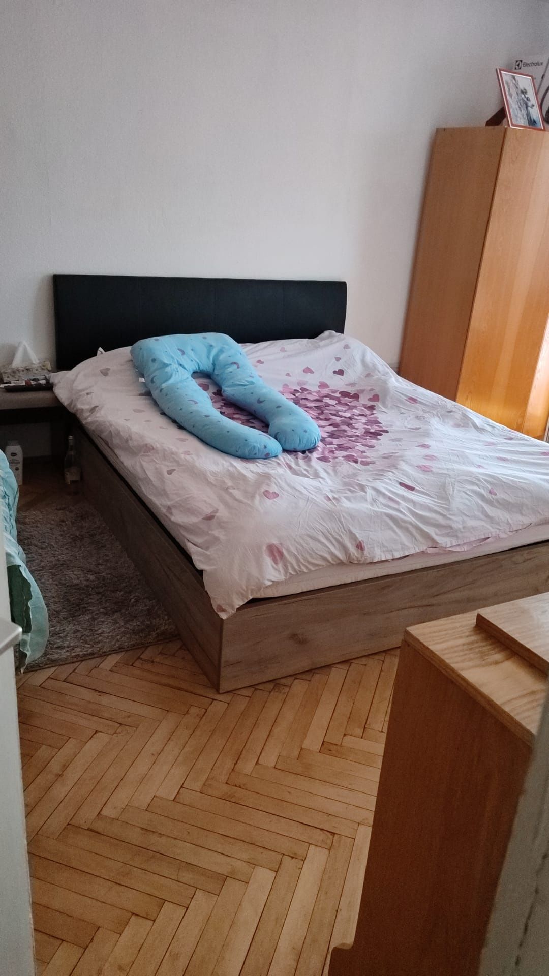 Inchiriez apartament 1 cameră