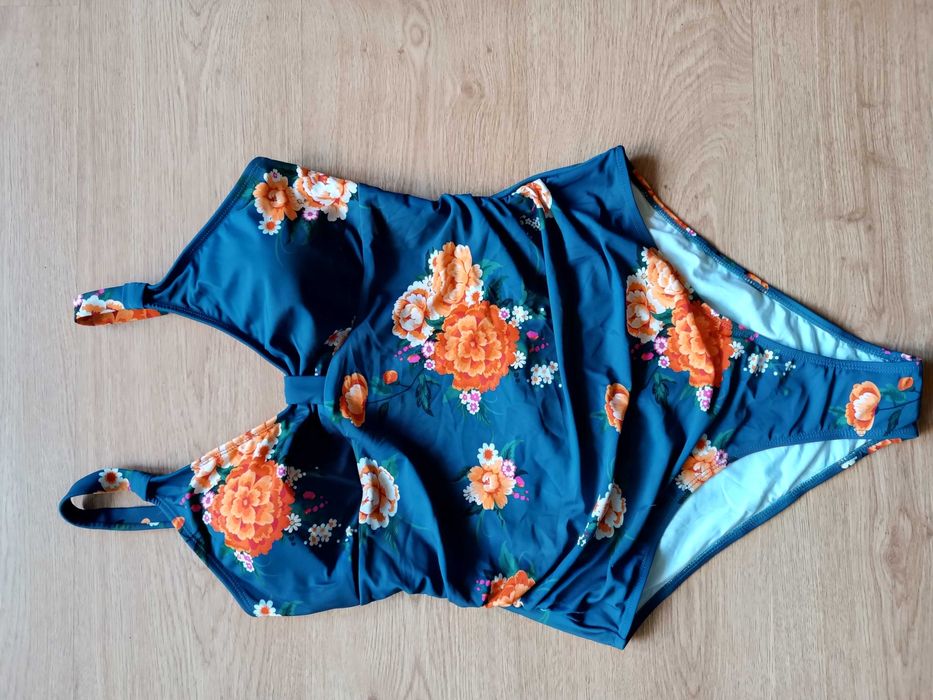 Бански и сутиени Primark, Adidas, Speedo и други