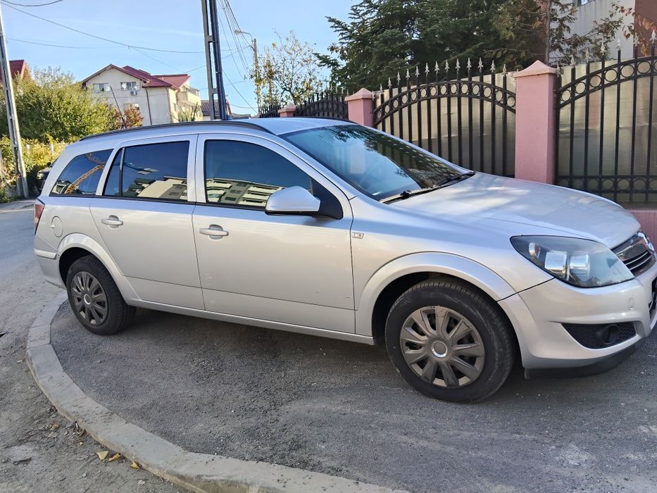 Opel Astra H, Station Wagon, 2012, 1.7 CDTI