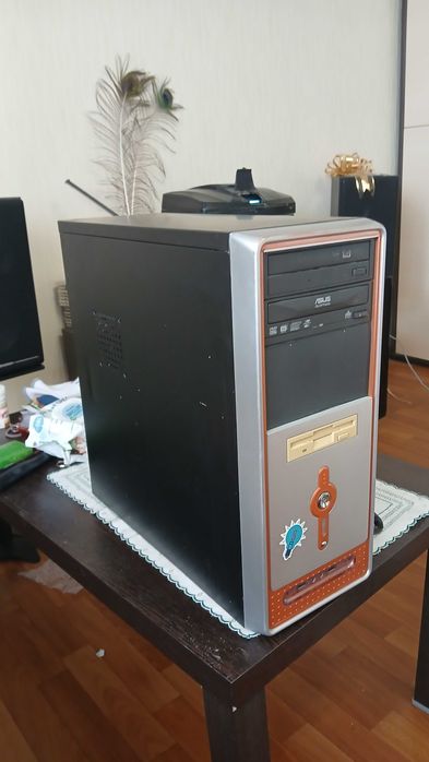 Офисный системник, i3-2100, ddr3-10гб, gt220(1гб)