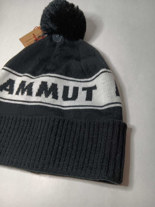 Fes caciula Mammut Nou ,nepurtat  Original