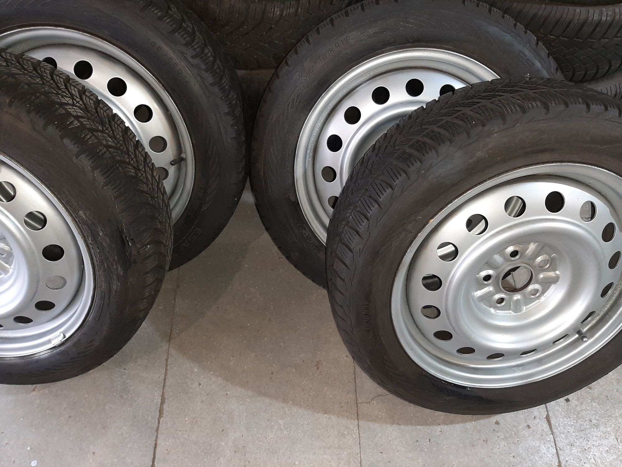 Джанти 16ки с гуми за Тойота 5×100