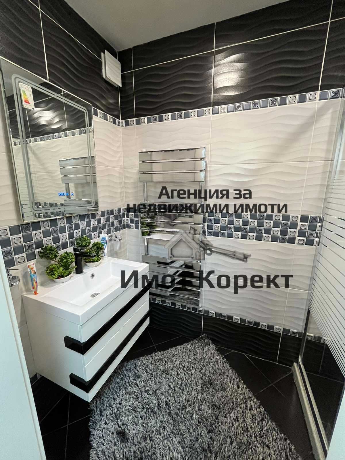 Имот Корект продава 3 - Стаен Апартамент, 137м2
