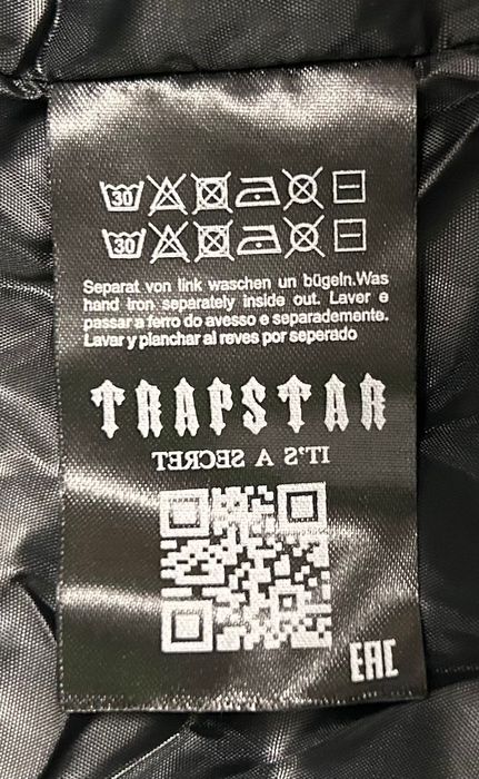 Vând geaca noua de bărbați TRAPSTAR
