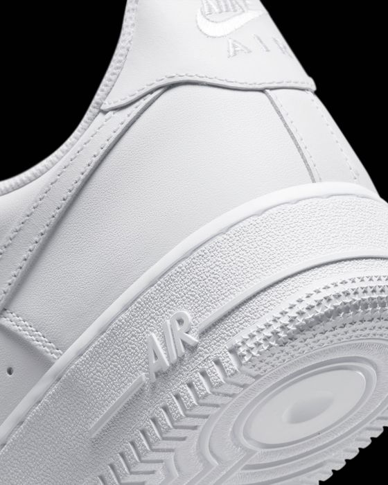 Мъжки  снейкъри Nike Air Force 1