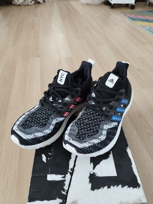Adidas Ultra Boost City NY marime 40,5 model f rar