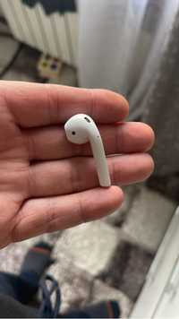 Левое ухо Airpods 2 оригинал