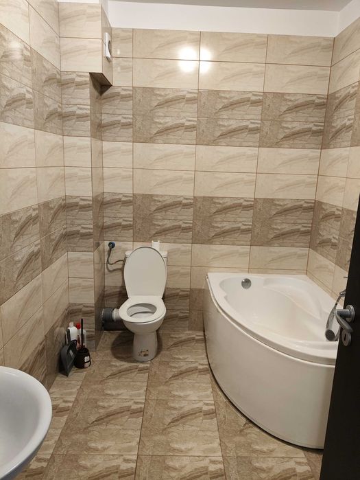 Închiriez garsonieră Militari Residence