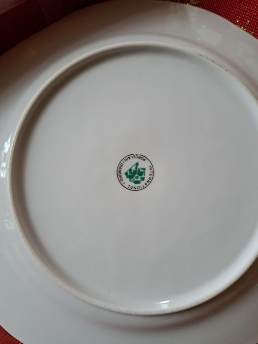 Красиви коледни чинии!