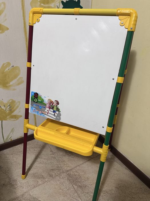 Мольберт детский двусторонний