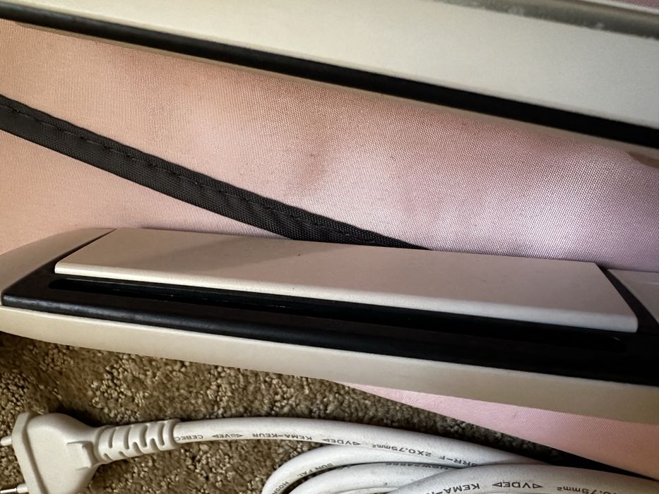 Placa de indreptat parul Philips seria 5000