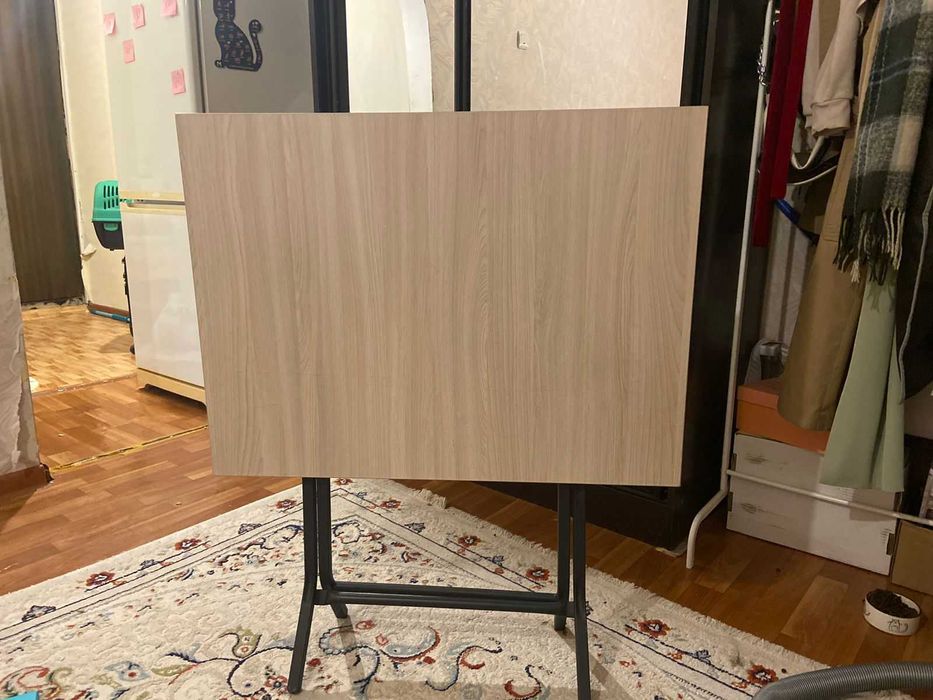 Раскладной стол и стул со спинкой