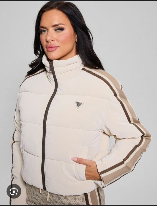 Дамско зимно яке GUESS