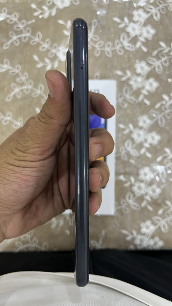 Samsung a23 sotiladi