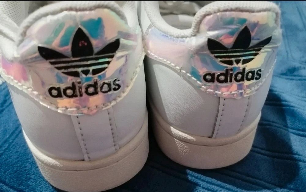 Incaltaminte sport marimea 36, interior 23 cm